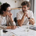 Bavaria-Finanz Erfahrungen: Fünf häufige Mythen über Kredite ohne SCHUFA – und was wirklich stimmt